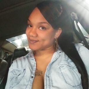 Meet your Posher, Kandy